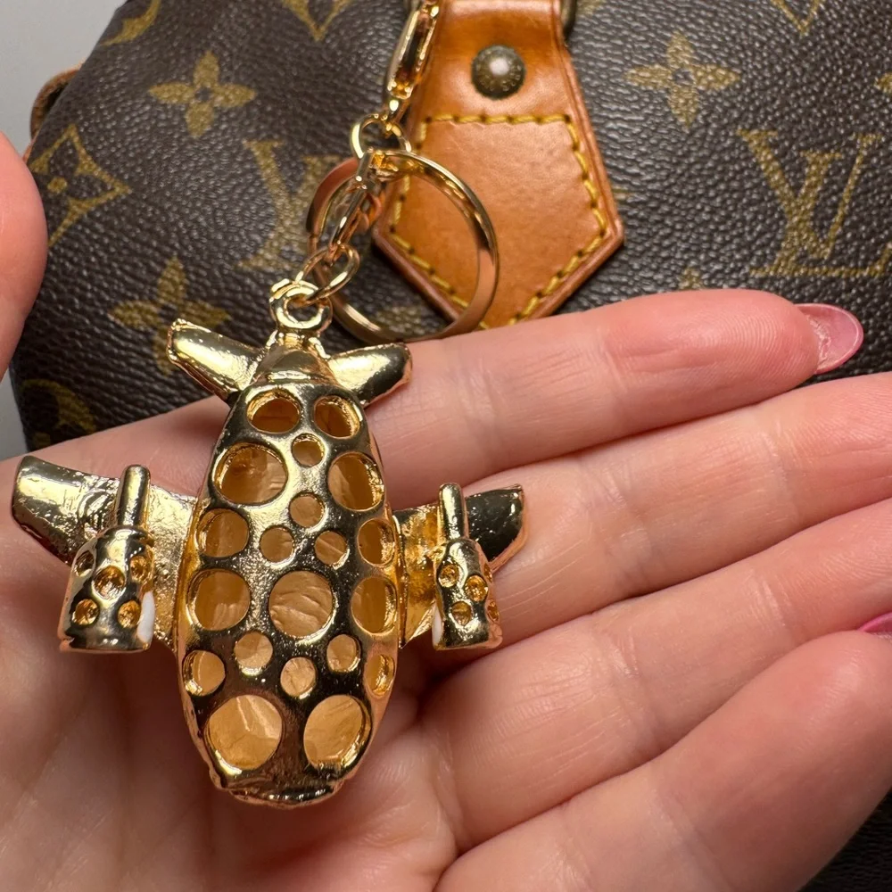 Black & White Private Jet Bag Charm/Keychain | Gold Accents | Travel Accessory - Picture 4 of 6